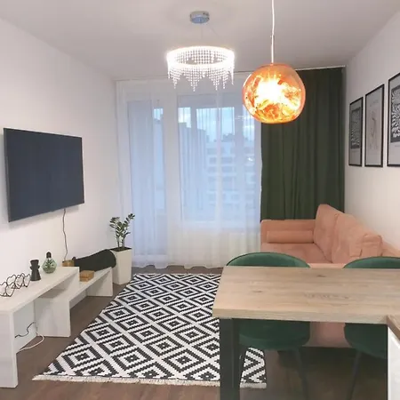 Apartment Vip Greenville Lemberg