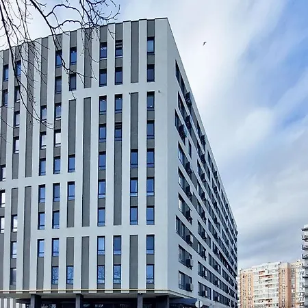 Vip Greenville * Lviv